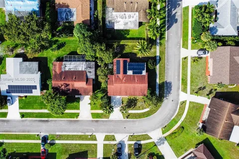 6351 Moonstone Way, Delray Beach FL 33484