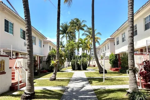 1195 Marseille Dr # 6, Miami Beach FL 33141