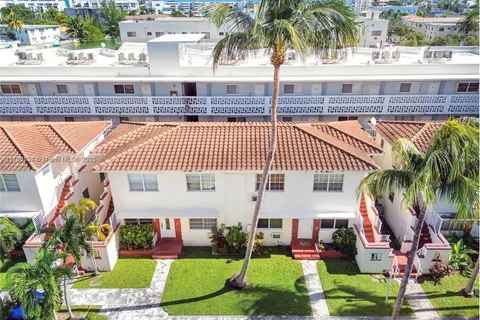 1195 Marseille Dr # 6, Miami Beach FL 33141