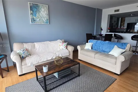 7900 Harbor Island Dr # 1024, North Bay Village FL 33141