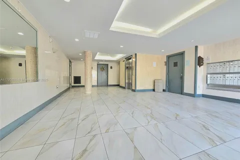 1250 NE 125th St # 310C, North Miami FL 33161