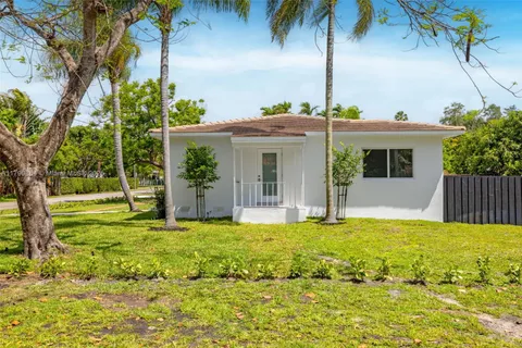 701 NE 119th St, Biscayne Park FL 33161