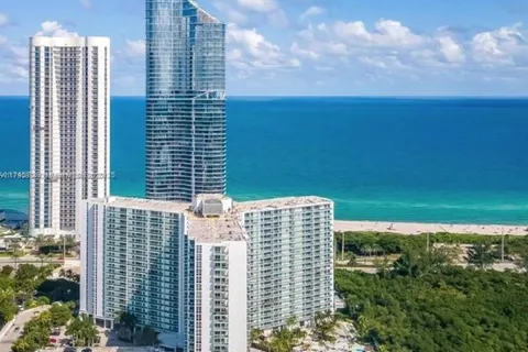 100 Bayview Dr # 903, Sunny Isles Beach FL 33160