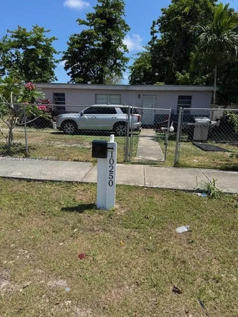 10250 SW 177th St, Miami FL 33157