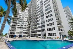 3700 Galt Ocean Dr # 302, Fort Lauderdale FL 33308