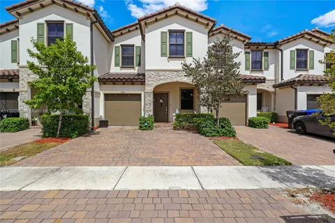 1434 SW 54th Ave, North Lauderdale FL 33068