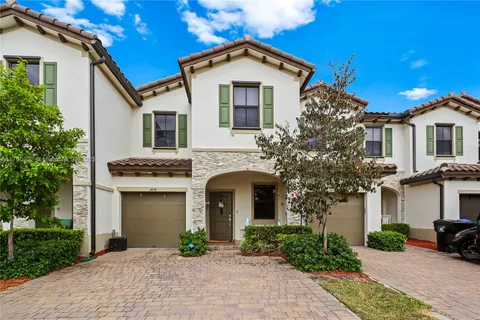 1434 SW 54th Ave, North Lauderdale FL 33068