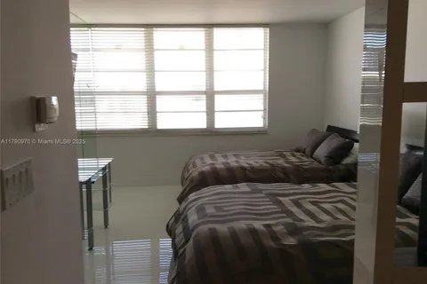 100 Lincoln Rd # 1214A, Miami Beach FL 33139