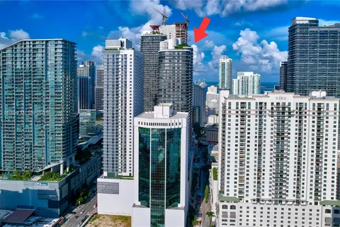 55 SW 9th St # 3509, Miami FL 33130