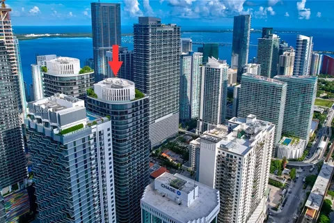 55 SW 9th St # 3509, Miami FL 33130