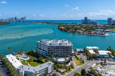 1135 103rd St # 606, Bay Harbor Islands FL 33154