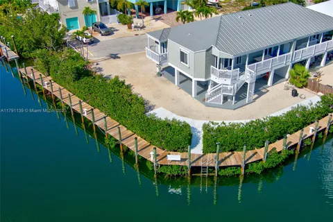 104 52nd Street Ocean, Marathon FL 33050