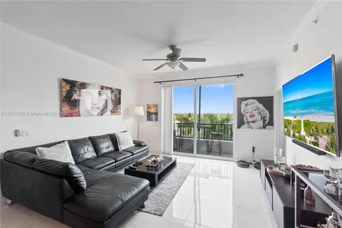 2401 NE 65th St # 603, Fort Lauderdale FL 33308