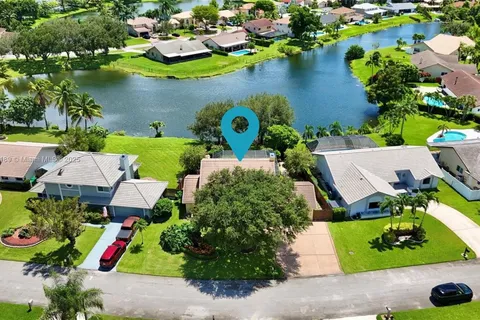 14950 Featherstone Way, Davie FL 33331