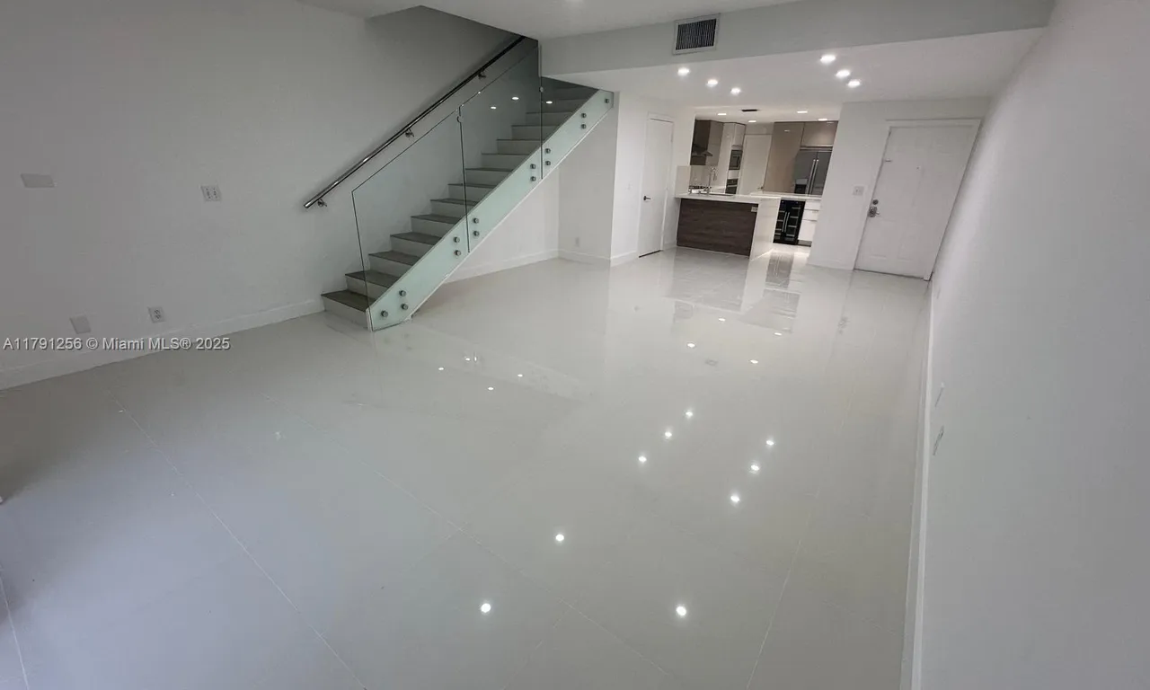 1380 CORONADO RD, Weston FL 33327
