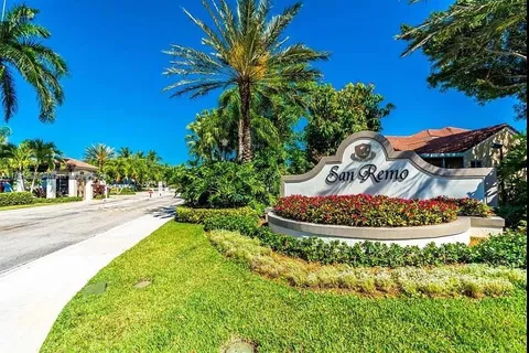 591 Talavera Rd, Weston FL 33326