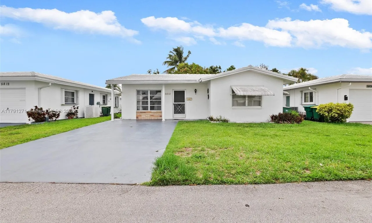 5810 NW 82nd Ter, Tamarac FL 33321