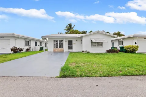 5810 NW 82nd Ter, Tamarac FL 33321