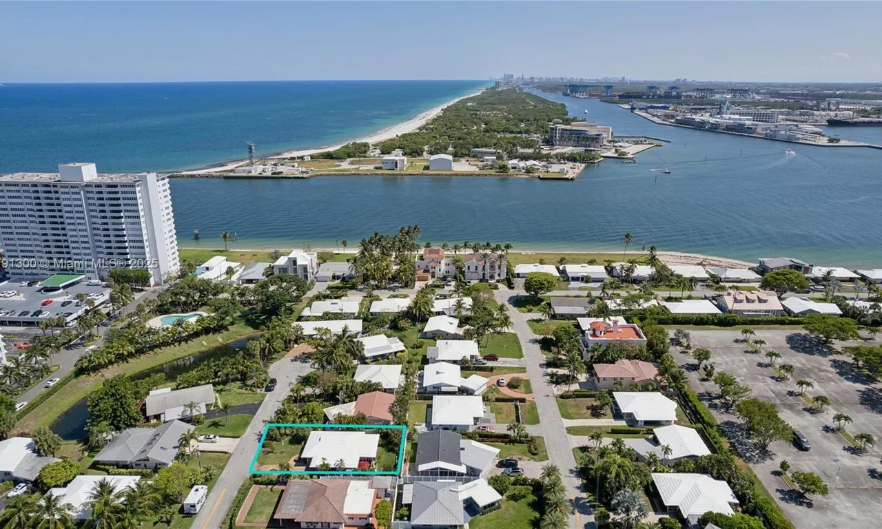 2005 SE 26th Ter, Fort Lauderdale FL 33316