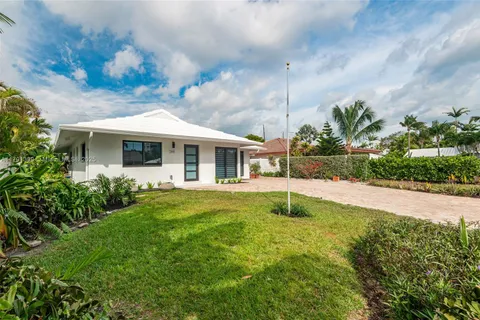 2005 SE 26th Ter, Fort Lauderdale FL 33316