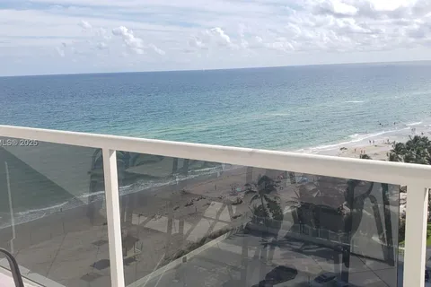 3725 S Ocean Dr # 1208, Hollywood FL 33019