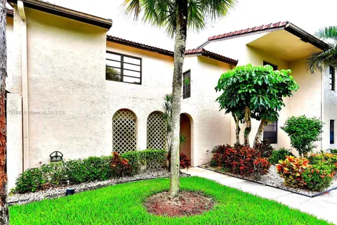 21338 Juego Cir # 11C, Boca Raton FL 33433