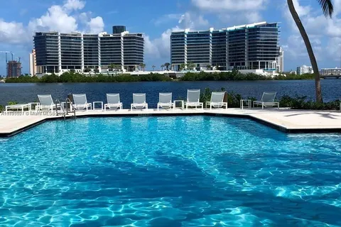 3115 NE 184th St # 4303, Aventura FL 33160
