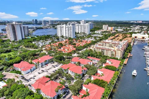 3115 NE 184th St # 4303, Aventura FL 33160