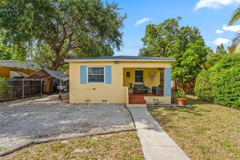 1245 NW 117th St, Miami FL 33167