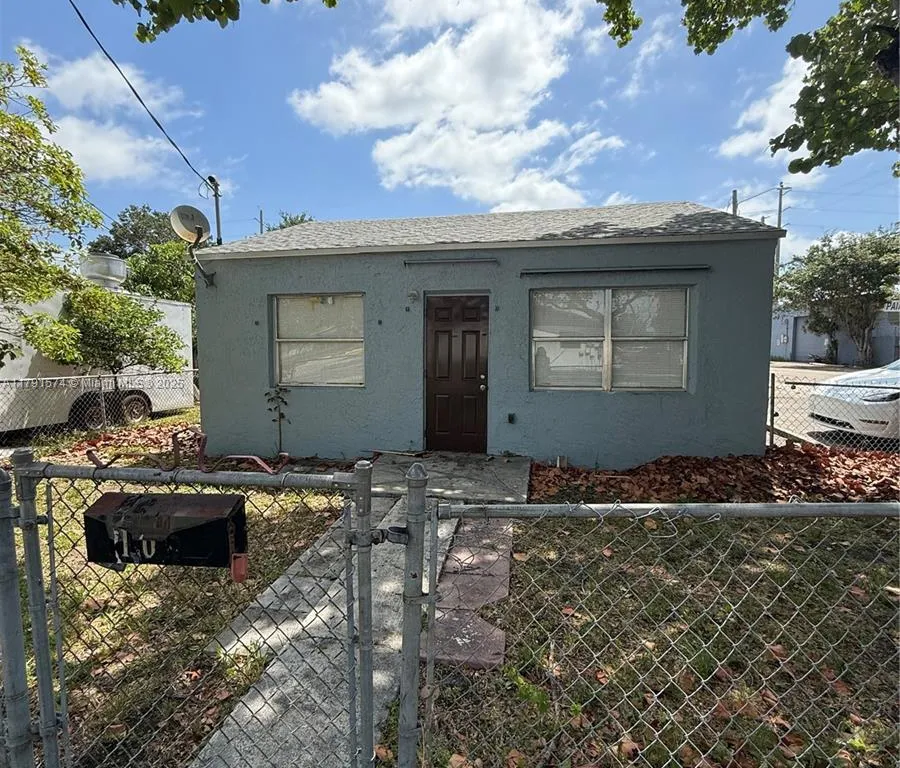 100 NW 1st Ave # 100, Hallandale Beach FL 33009