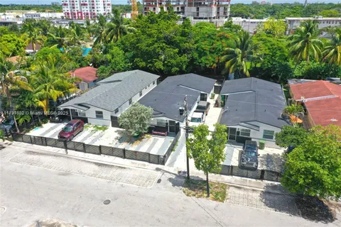 1441 NW 34th St, Miami FL 33142