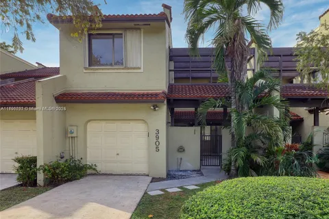 3905 Adra Ave # 46B, Doral FL 33178