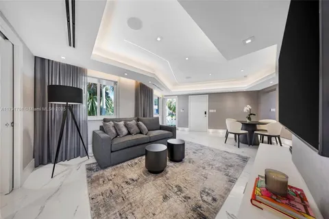10190 Collins Ave # 203, Bal Harbour FL 33154