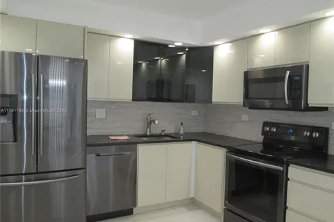 251 174th St # 2208, Sunny Isles Beach FL 33160