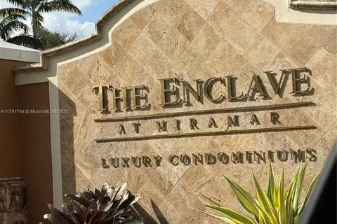 2123 Renaissance Blvd # 207, Miramar FL 33025