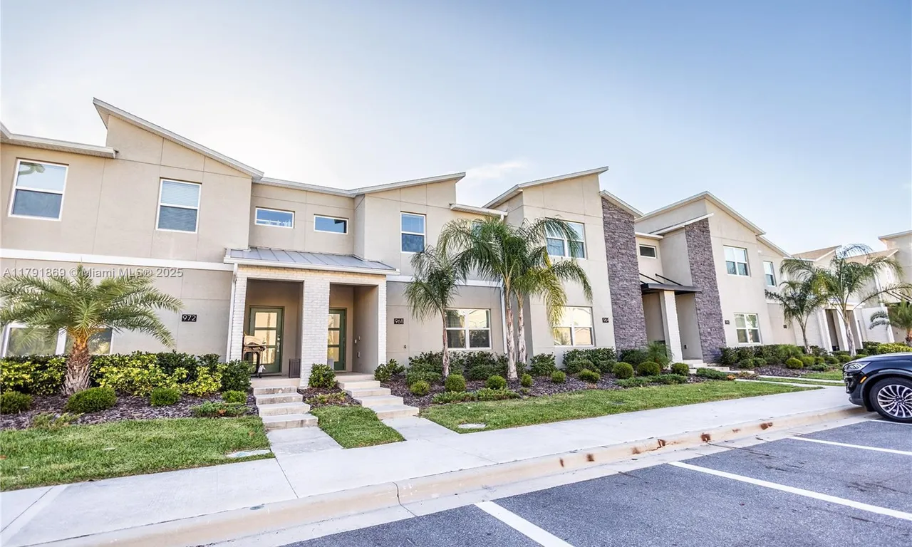 968 Leader, Other City - In The State Of Florida FL 33896