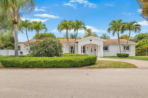 8241 SW 146th St, Palmetto Bay FL 33158