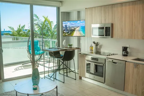 3900 Biscayne Blvd # 723, Miami FL 33137
