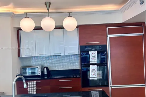 1830 S Ocean Dr # 4106, Hallandale Beach FL 33009