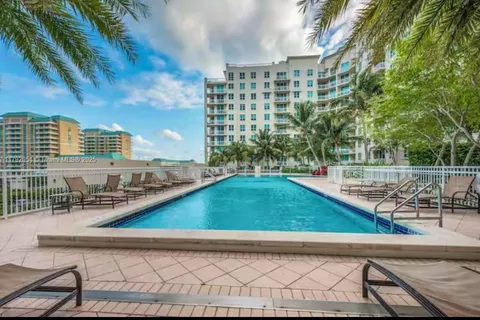 450 N Federal Hwy # 102, Boynton Beach FL 33435