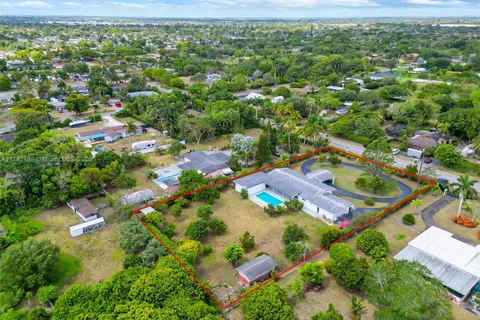 29425 SW 182nd Ave, Homestead FL 33030