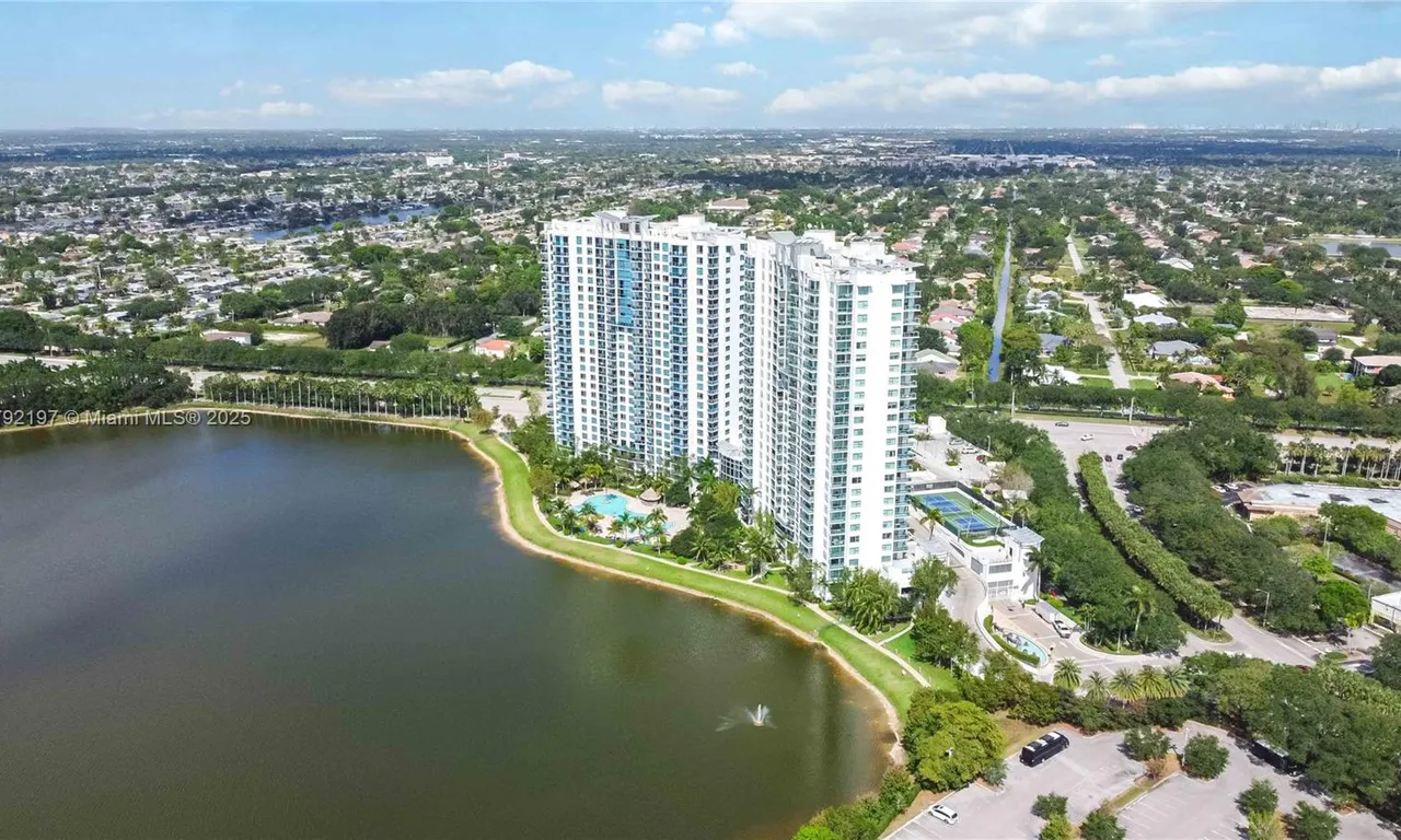 2641 N Flamingo Rd # 405N, Sunrise FL 33323