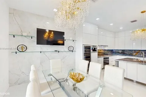 8350 Royal County Down Rd, Boca Raton FL 33434