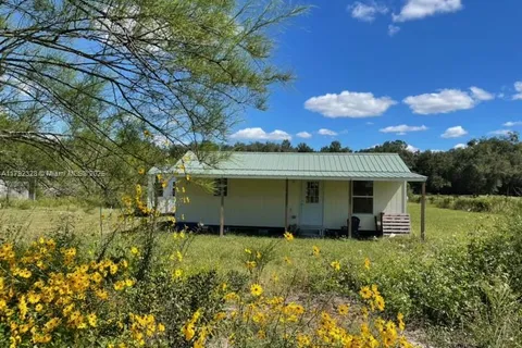 3725 SW 162 St, Gainesville FL 32618