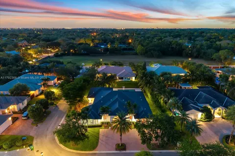 9463 SW 123rd Ter, Miami FL 33176
