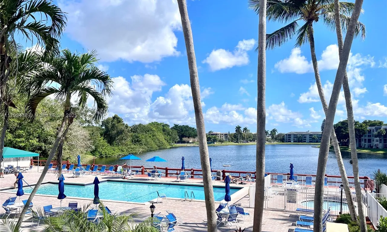 2141 SW 93rd Way # 704, Davie FL 33324