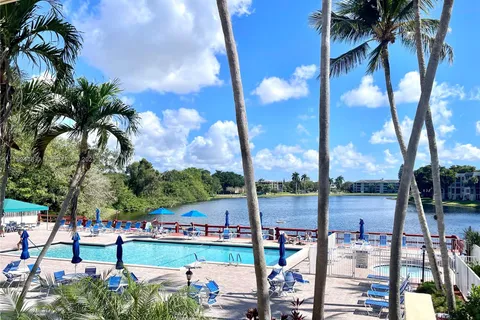 2141 SW 93rd Way # 704, Davie FL 33324