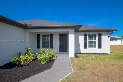 1808 NE 7th ave, Cape Coral FL 33909