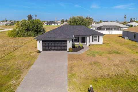 1808 NE 7th ave, Cape Coral FL 33909
