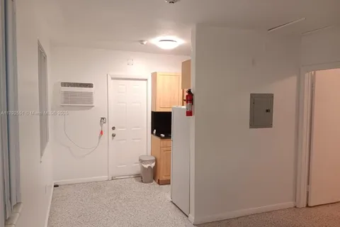 1640 NE 127 st # 421, North Miami FL 33161